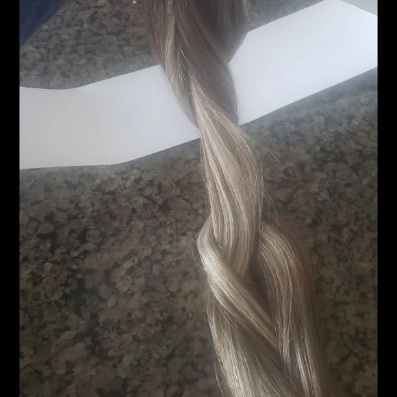 Human hair extensions - Picture 7 of 14